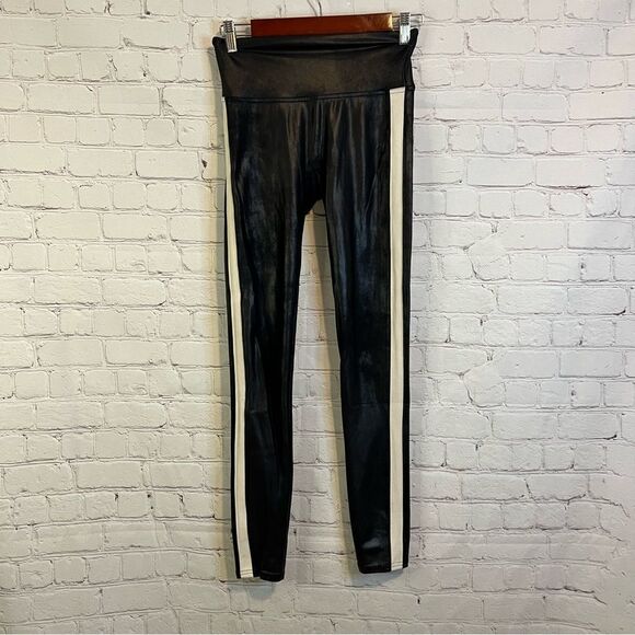 SPANX Women's Faux Leather Side Stripe Legging Black High Waisted 20187R Sz sma - Picture 1 of 8